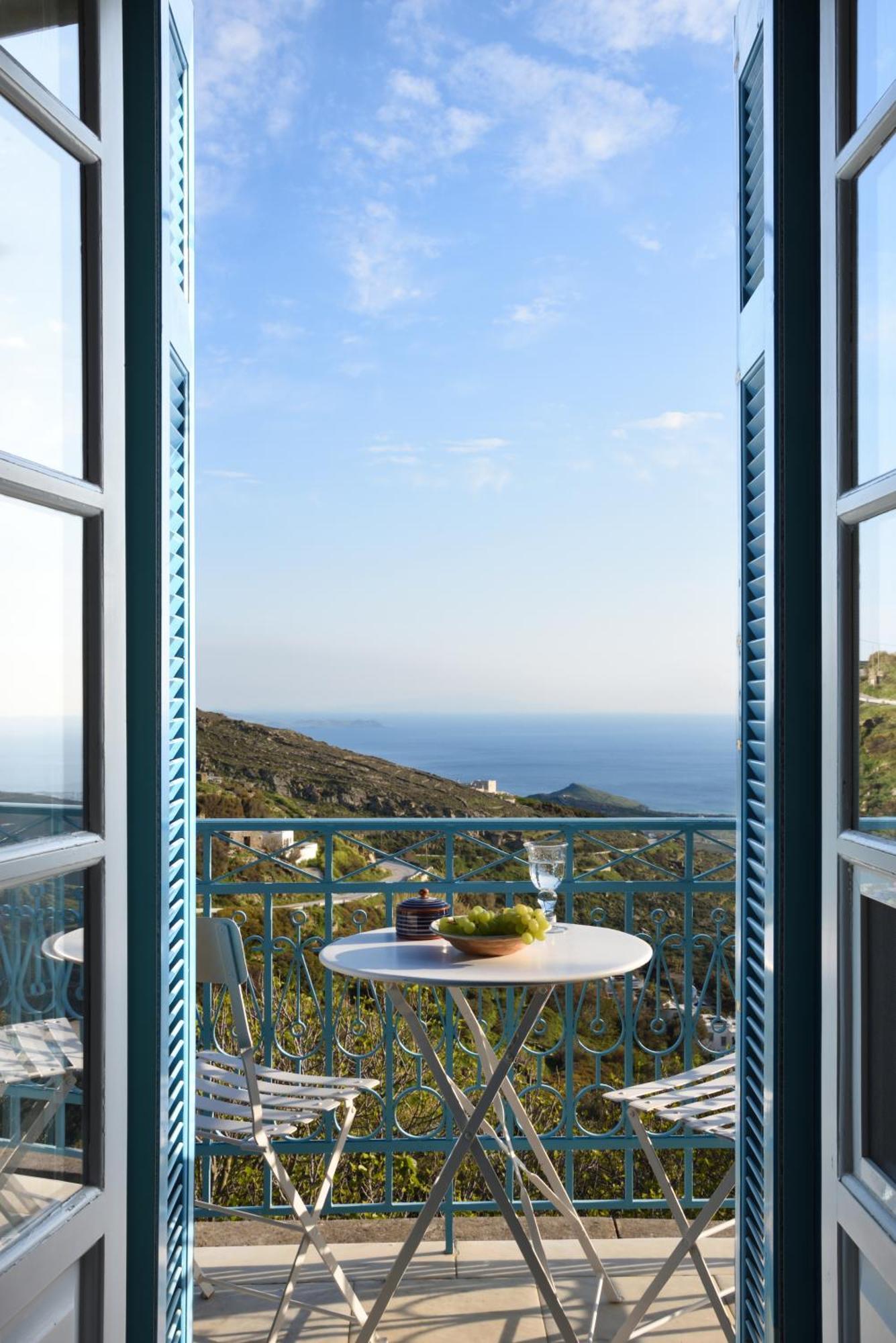 Villa Tinos Grand 6br 15ppl Infinite Views *