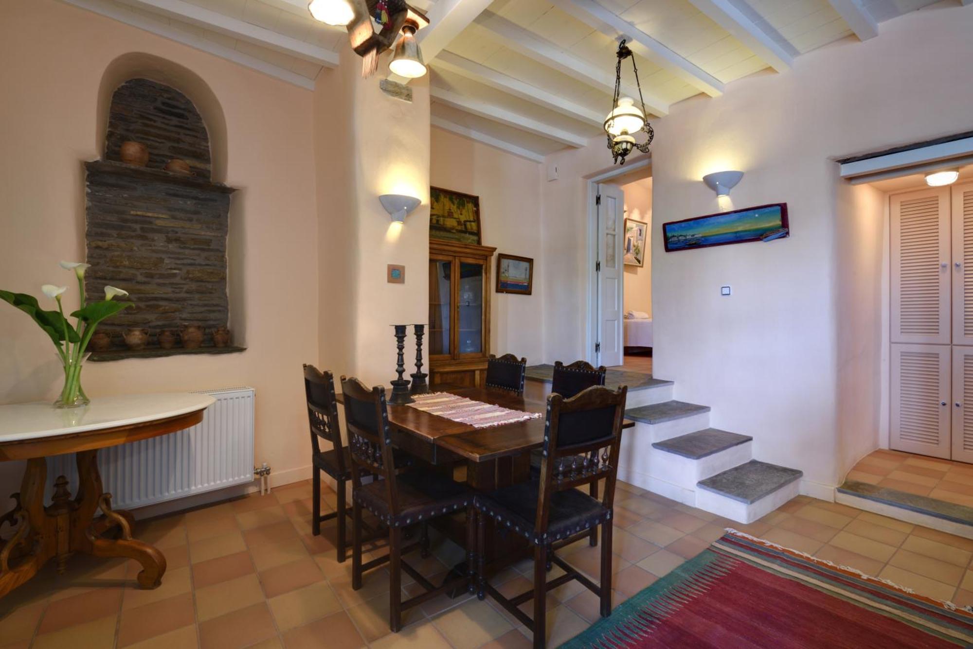Villa Tinos Grand 6br 15ppl Infinite Views