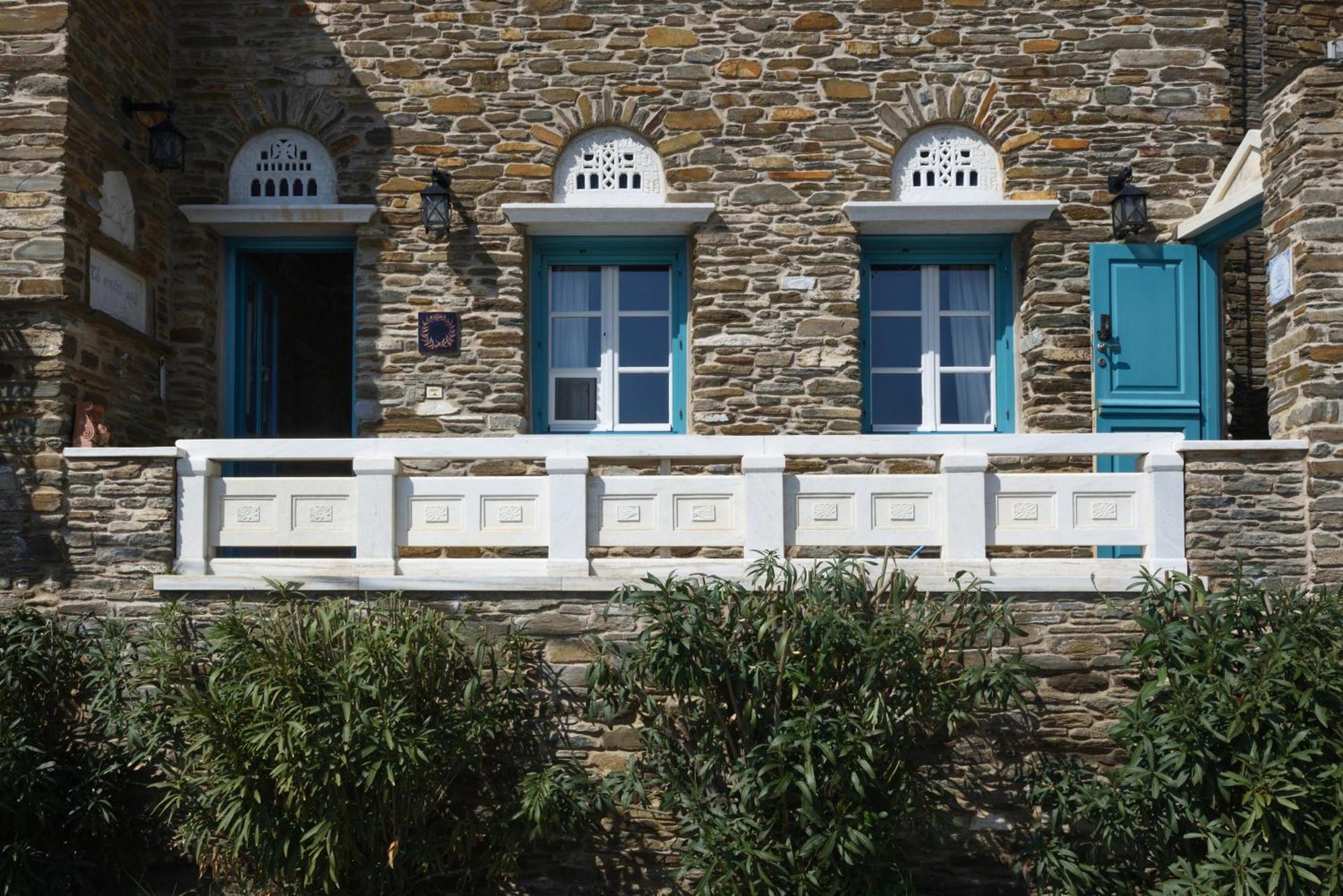 Tinos Grand 6br 15ppl Infinite Views Villa *